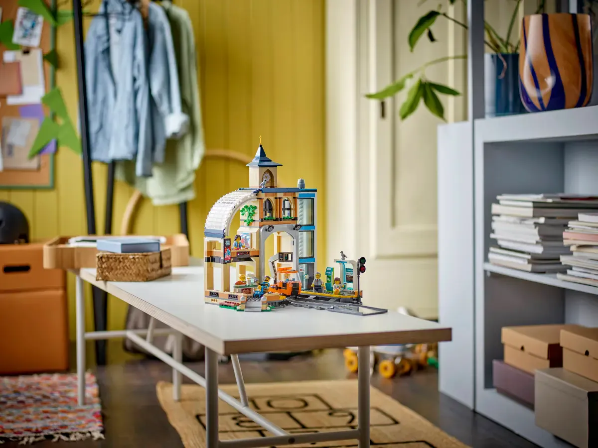 LEGO 60469 - City, Sentralbanestasjon